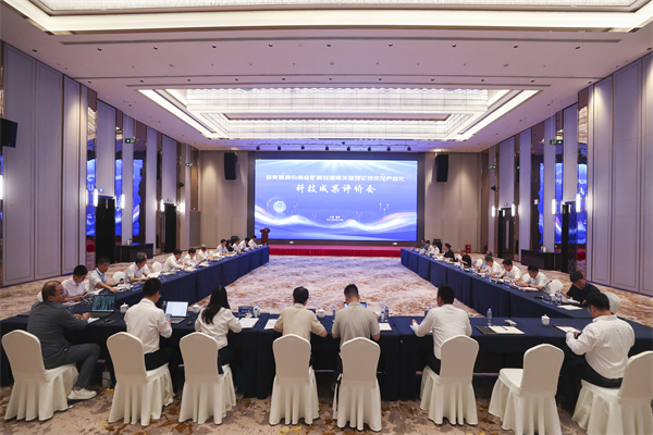 合乐HL8_84.jpg 合乐HL8_84.jpg